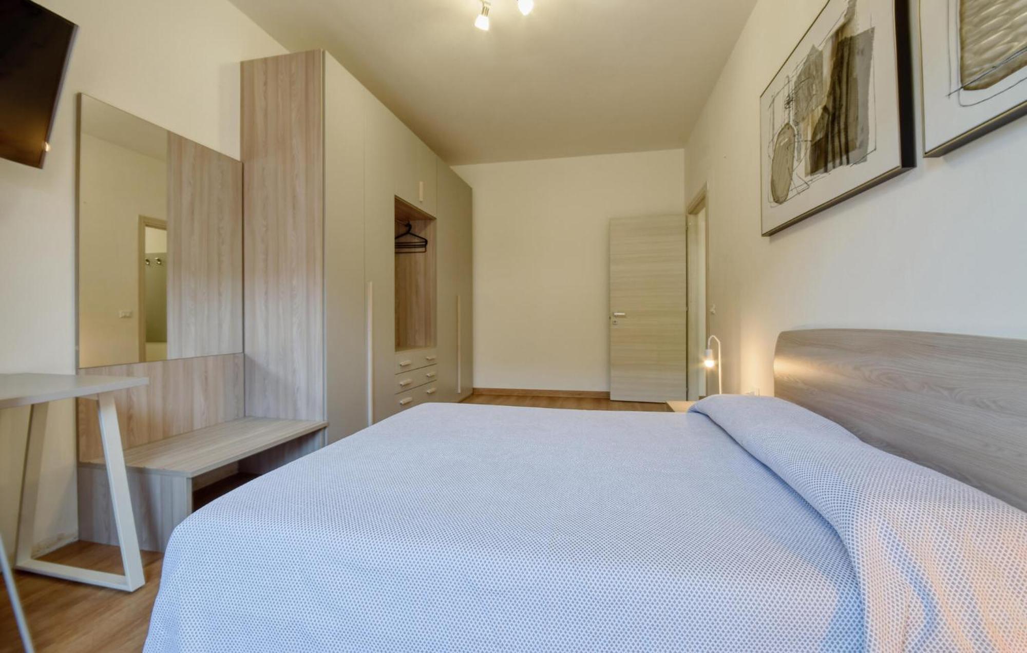 1 Bedroom Lovely Apartment In レッコ エクステリア 写真